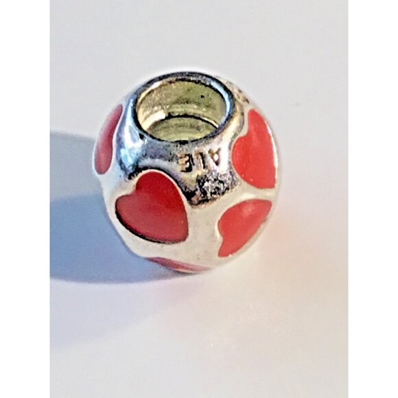 Pandora== Red Hot== Love you== Charm==authentic - Picture 3 of 7
